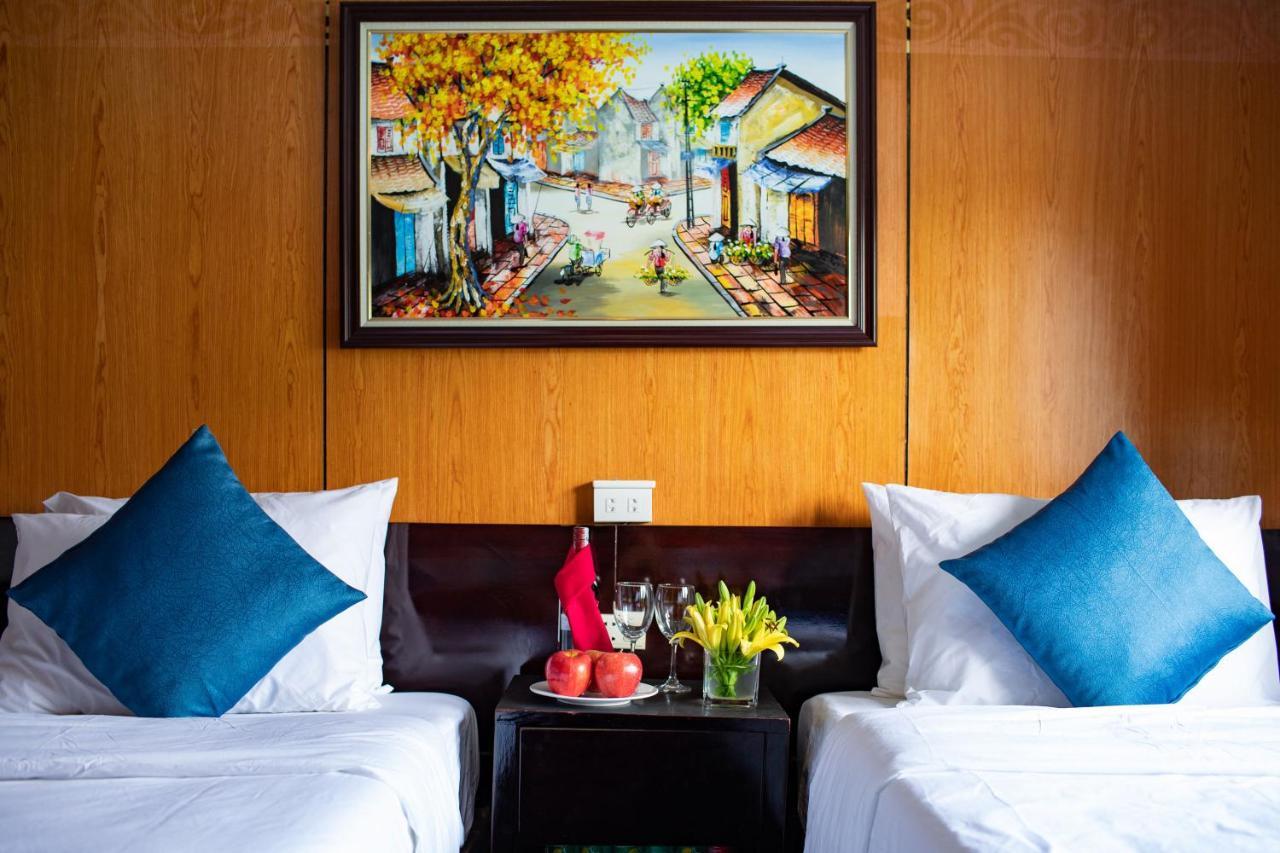 Seasun Boutique Cruise Hotel Ha Long Exterior photo
